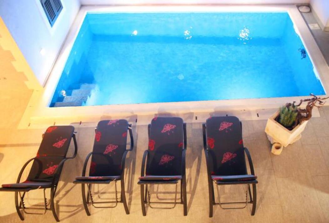 Villa Filipetti With Heated Pool Makarska Extérieur photo