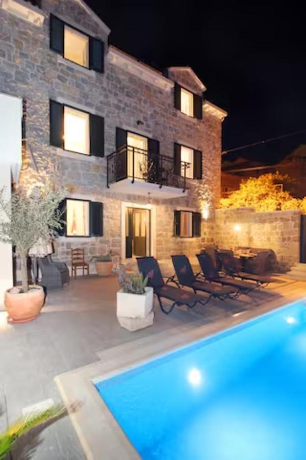 Villa Filipetti With Heated Pool Makarska Extérieur photo