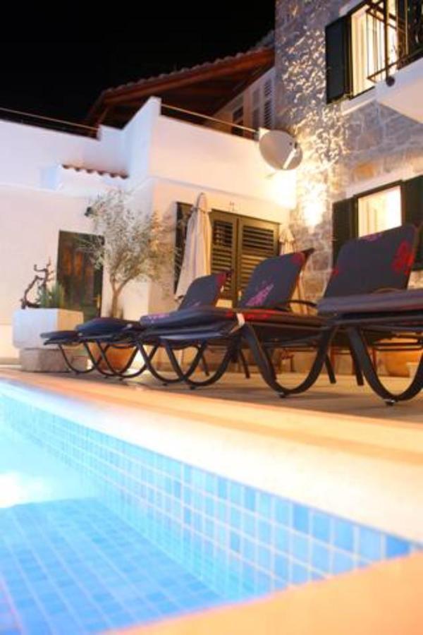 Villa Filipetti With Heated Pool Makarska Extérieur photo