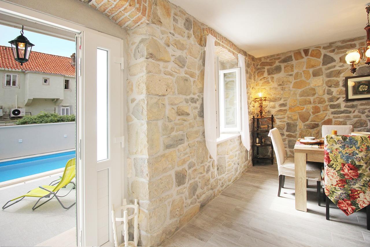 Villa Filipetti With Heated Pool Makarska Extérieur photo
